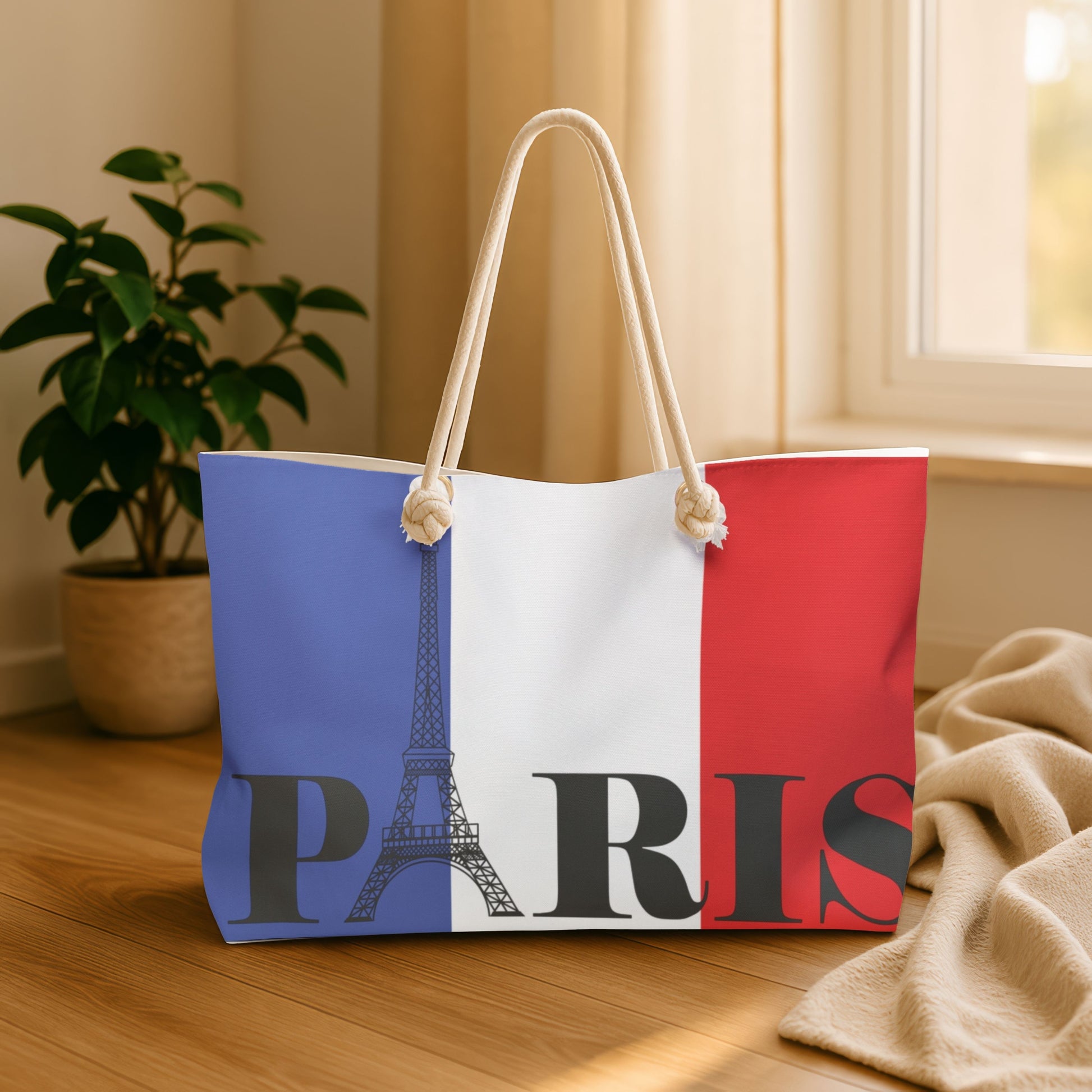 Tote bag with French flag design and Eiffel Tower 
